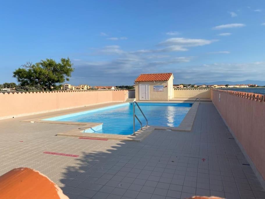 Superbe Studio Renove Avec Piscine Et Vue Marina Le Barcarès Zewnętrze zdjęcie